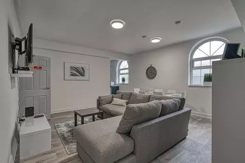 1 bedroom in a house share to rent – pohled 4