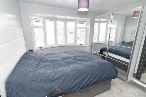 3 bedroom semi-detached house for sale, Limewood Grove, North Gosforth, Newcastle Upon Tyne