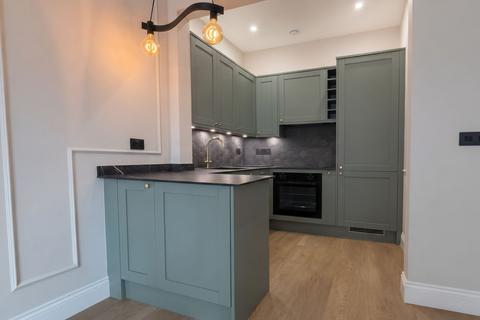 2 bedroom flat for sale, Cambusnethan Street, Edinburgh EH7