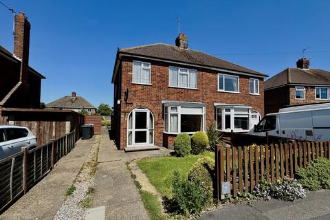 3 bedroom semi-detached house for sale, 37 Southlands Avenue Louth LN11 8EW