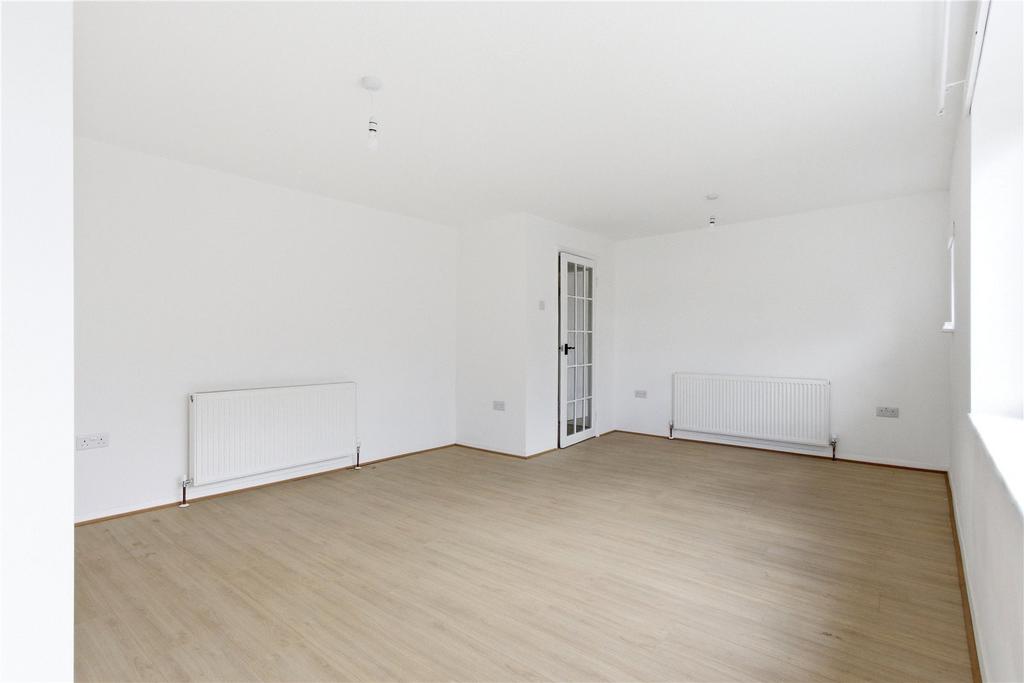 Apartment in London, Whetstone - View 4