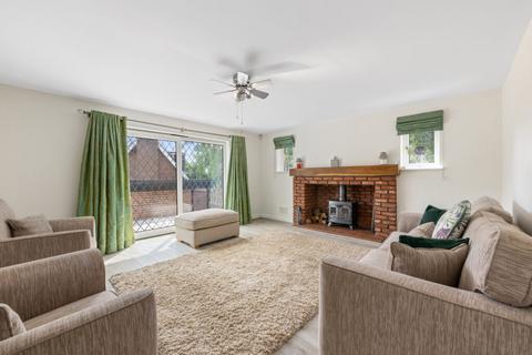 3 bedroom bungalow for sale, Station Road, Newchapel ST7