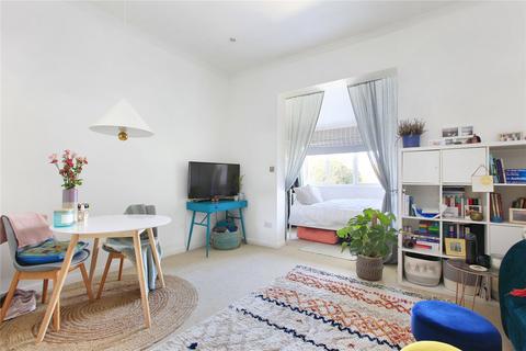 Studio for sale, Cavendish Road, London SW12