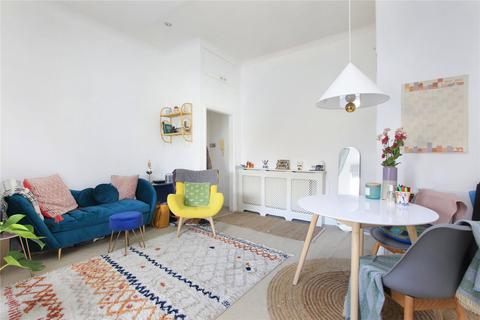 Studio for sale, Cavendish Road, London SW12