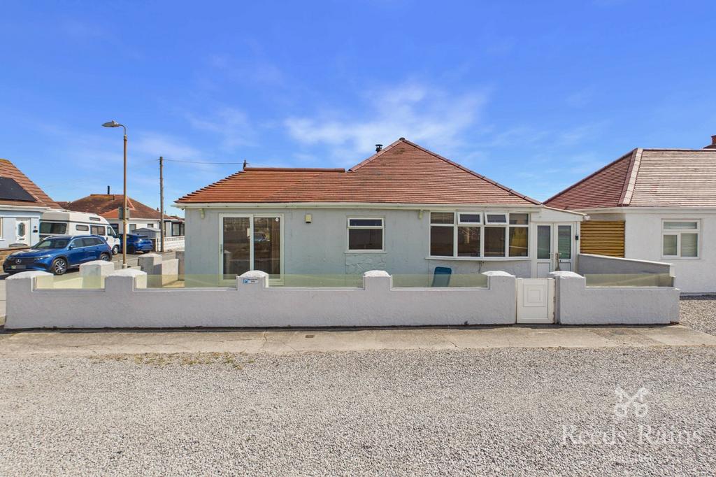 3 bedroom bungalow for sale