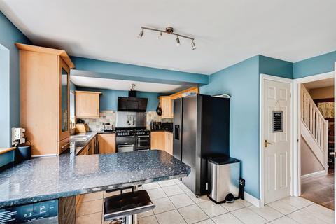 4 bedroom detached house for sale, Saffron Close, Swindon
