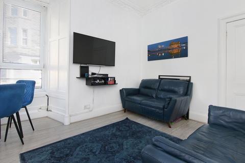 2 bedroom ground floor flat for sale, 7/3 Cambusnethan Street, Meadowbank, Edinburgh, EH7 5TZ