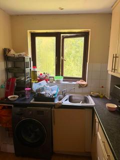 2 bedroom flat for sale, Pittman Gardens, Ilford