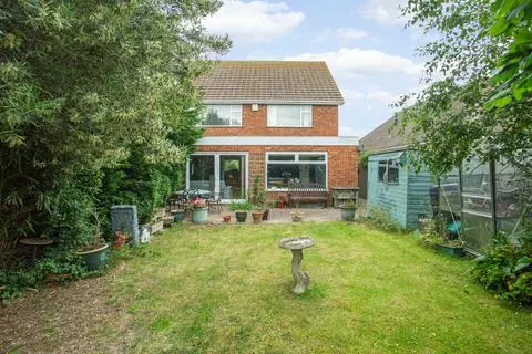 4 bedroom detached house for sale – pohled 4