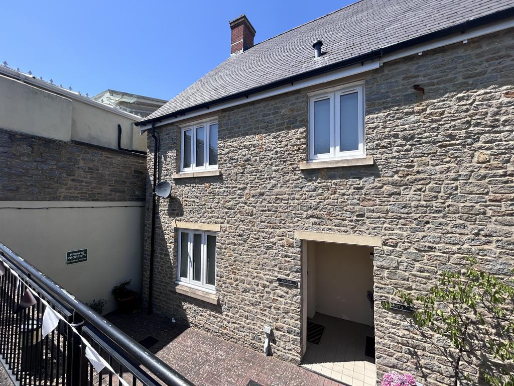 2 bedroom property to rent