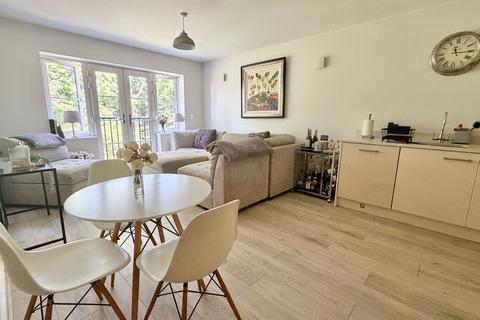2 bedroom maisonette for sale, Meadows Drive, CAMBERLEY GU15