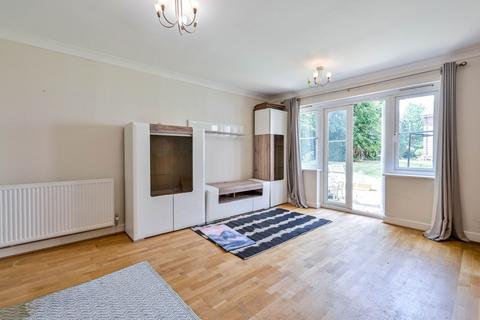 2 bedroom flat for sale, The Cloisters, Guildford, GU1