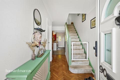 3 bedroom semi-detached house for sale, Garlands Road, Redhill