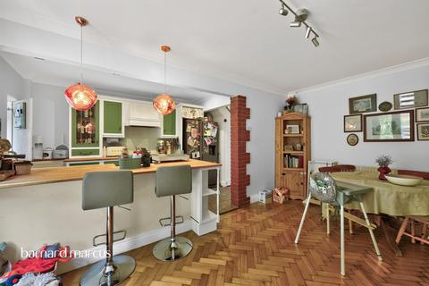 3 bedroom semi-detached house for sale, Garlands Road, Redhill