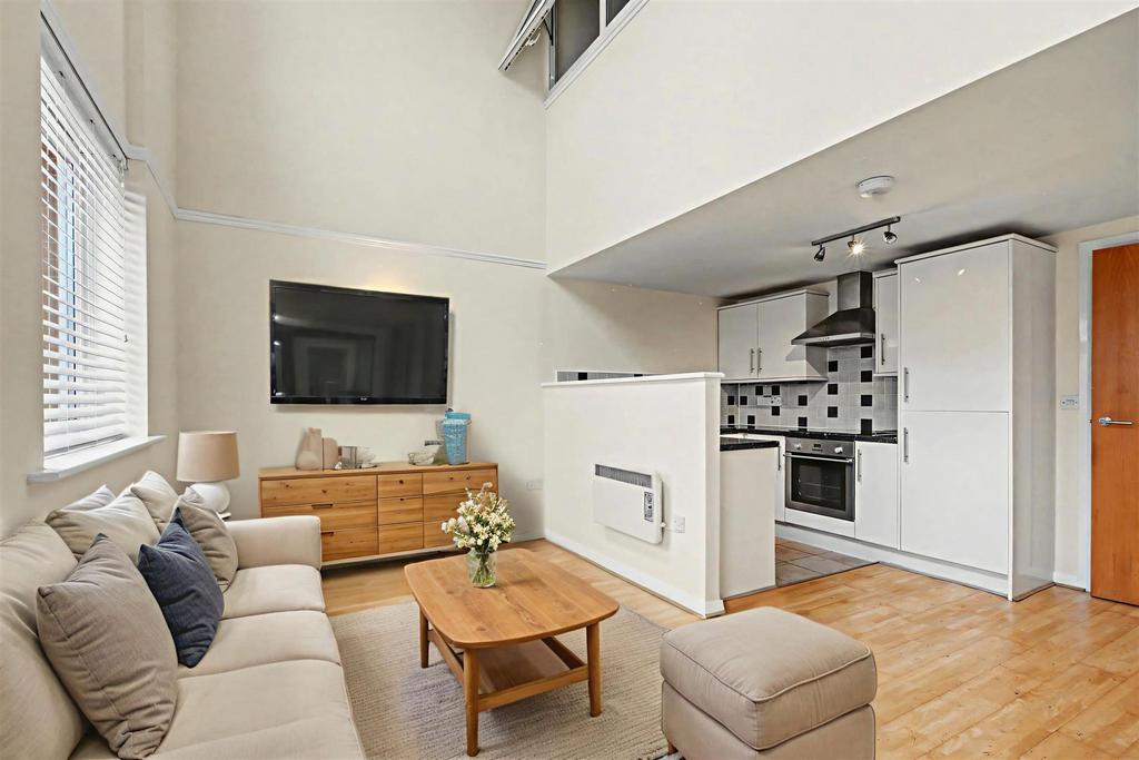 House in Nottingham, Sherwood - View 5