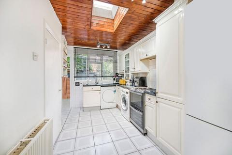 5 bedroom terraced house for sale, Oaklands Road, London NW2