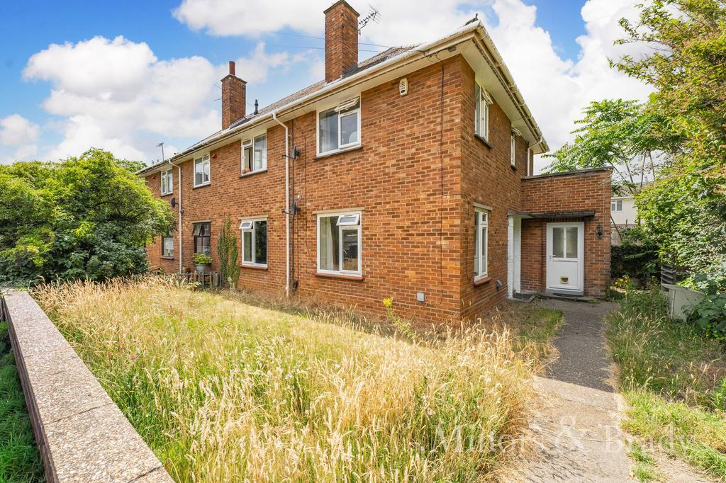 3 bedroom flat to rent