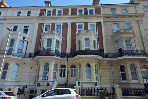 Studio for sale, Jevington Gardens, Lower Meads, Eastbourne, BN21