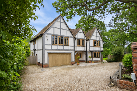 5 bedroom house to rent, Trumpsgreen Road, Virginia Water GU25