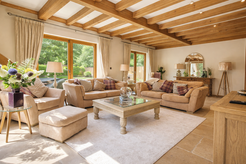 5 bedroom house to rent, Trumpsgreen Road, Virginia Water GU25