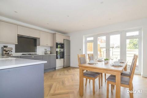 4 bedroom semi-detached house for sale, Rookery Road, Wolverhampton