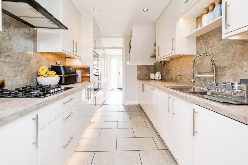 House in London, London Borough of Havering - View 4