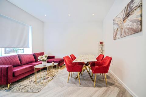 1 bedroom apartment for sale, Caldecotte Lake Drive, Caldecotte, Milton Keynes