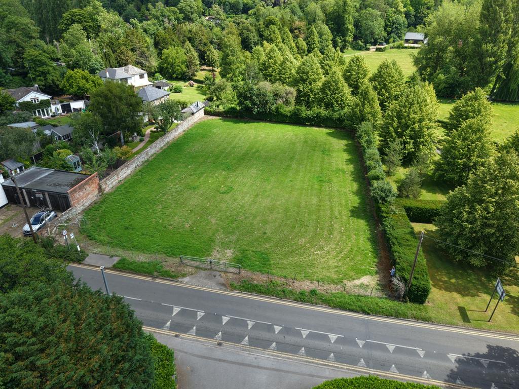 Wargrave Road, Henley-On-Thames, RG9