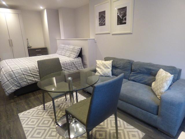 Apartment in Liverpool - View 5