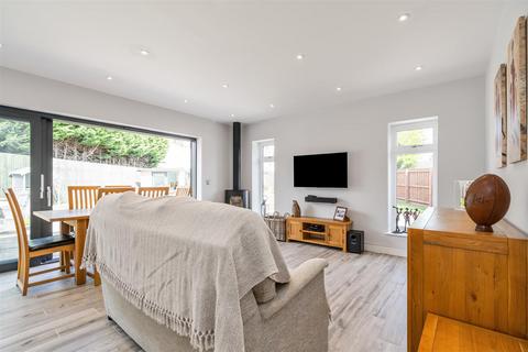 4 bedroom detached house for sale, 167c Wood Lane, Earlswood