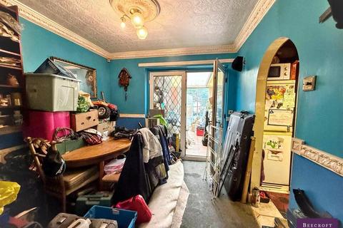 3 bedroom semi-detached house for sale, Roebuck Street, Wombwell, Barnsley