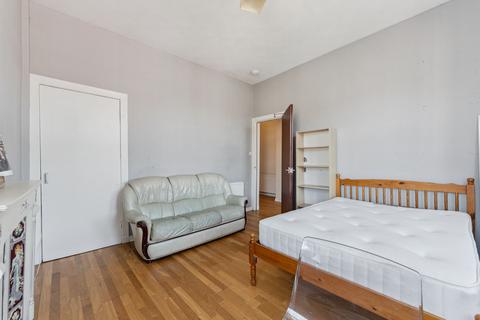 3 bedroom flat for sale, White Street, Flat 3/2, Partick, Glasgow, G11