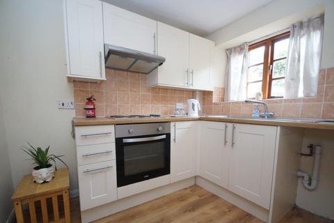 2 bedroom terraced house to rent, Two Bedroom Cottage - Near Wedmore