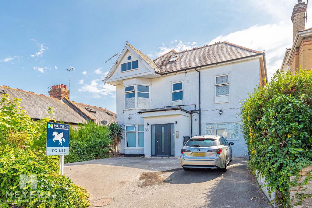 2 bedroom flat to rent