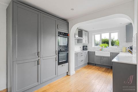 undefined, Chapelfields, Stroud GL6