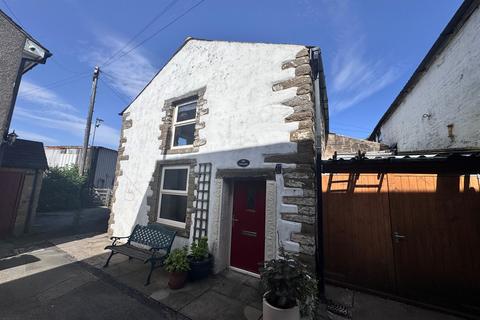 2 bedroom detached house to rent, Chapel-En-Le-Frith, High Peak