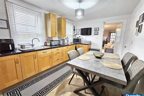2 bedroom detached house to rent - View 4