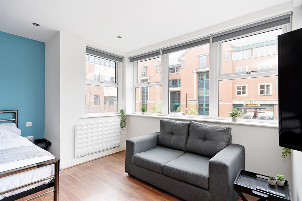 at Sheffield, 13 Porterbrook Central, Porterbrook House, 7 Pear Street S11 - View 2