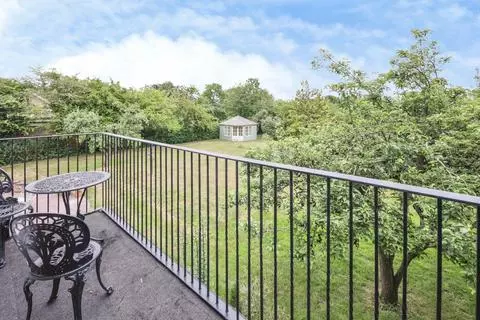 5 bedroom detached house for sale - View 5