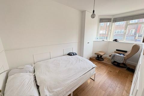 1 bedroom flat to rent, Cornfield Road, Eastbourne, BN21