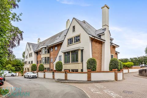 2 bedroom semi-detached house for sale, Fleur de Lis, Haywards Heath RH16