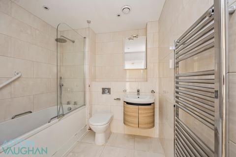 2 bedroom semi-detached house for sale, Fleur de Lis, Haywards Heath RH16