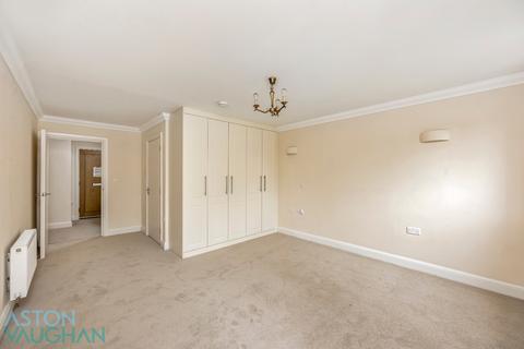 2 bedroom semi-detached house for sale, Fleur de Lis, Haywards Heath RH16