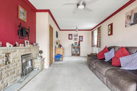 4 bedroom detached house for sale, Skinner Road, Launton, OX26