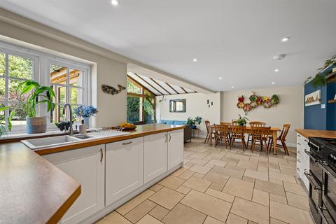 4 bedroom semi-detached house for sale, Rectory Lane, Bottesford