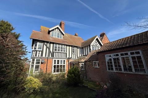 6 bedroom detached house for sale, White Lodge, 2 Cromer Road, Sheringham, Norfolk NR26 8RP