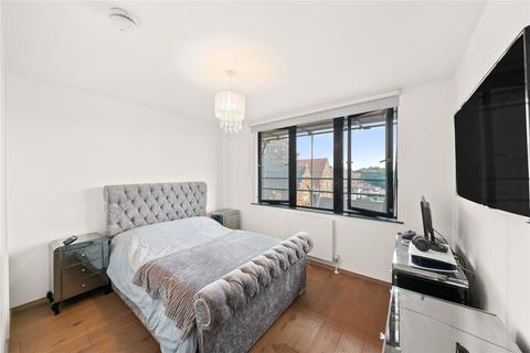 1 bedroom apartment to rent, High Street, Yiewsley, West Drayton, UB7