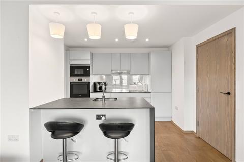 1 bedroom apartment to rent, High Street, Yiewsley, West Drayton, UB7