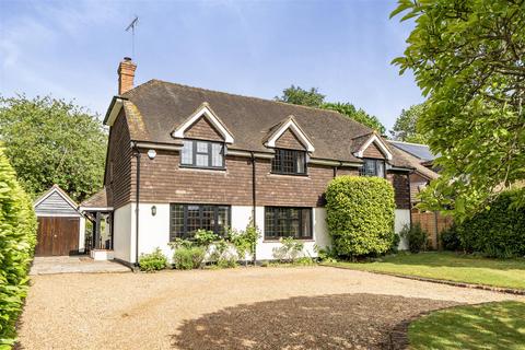 4 bedroom detached house for sale, Ockham Road North, East Horsley