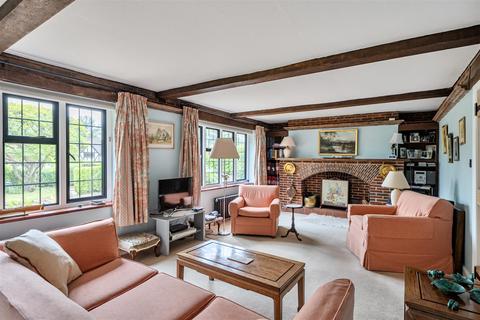 4 bedroom detached house for sale, Ockham Road North, East Horsley